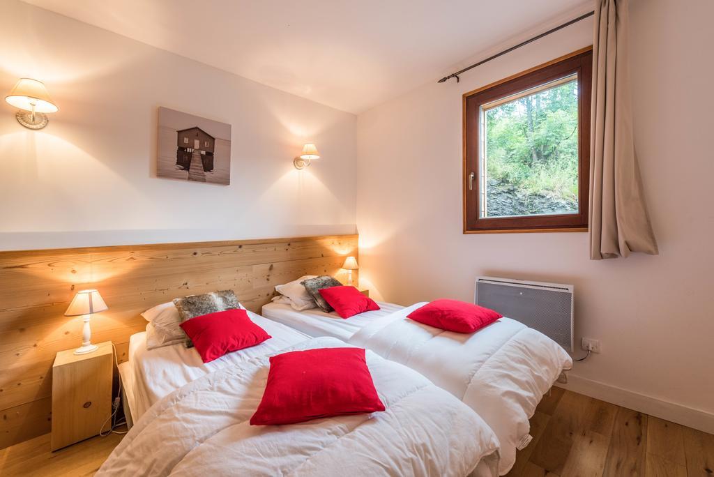 Les Terrasses De Perrieres Apartment เลส์เฌต์ ภายนอก รูปภาพ